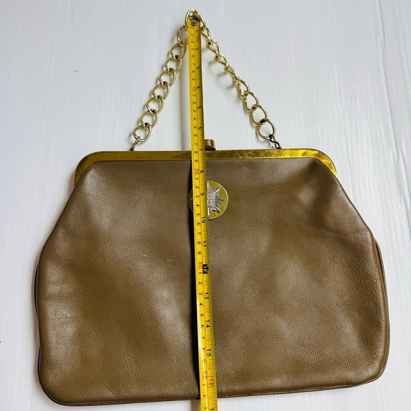Vintage Roger Van S. Elegant Brown Leather Clutch with Gold Chain - Picture 4 of 10